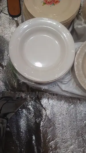 Round Brown Hard Melamine Plates