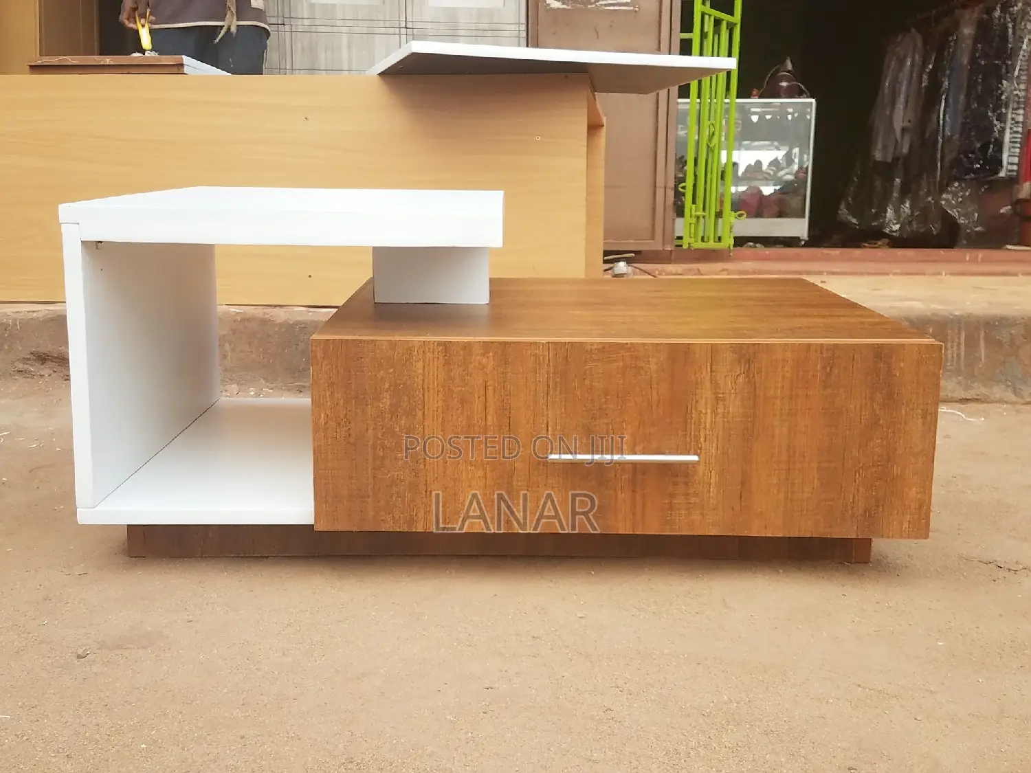 Single Drawer Center Table
