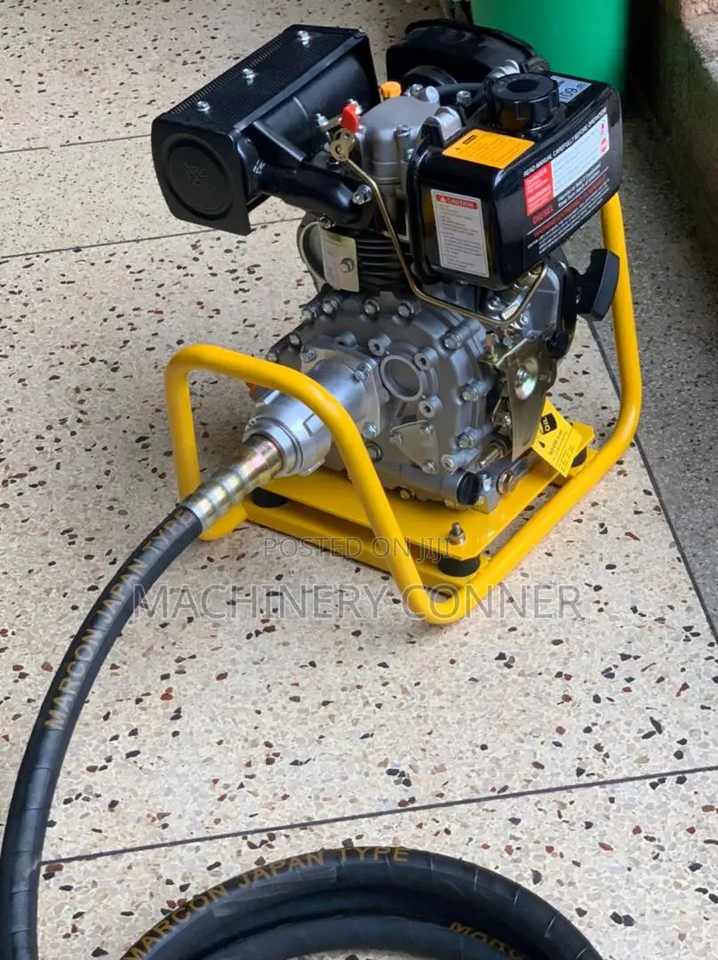 Diesel Concrete Vibrator With a Poker