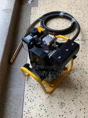 Diesel Concrete Vibrator With a Poker