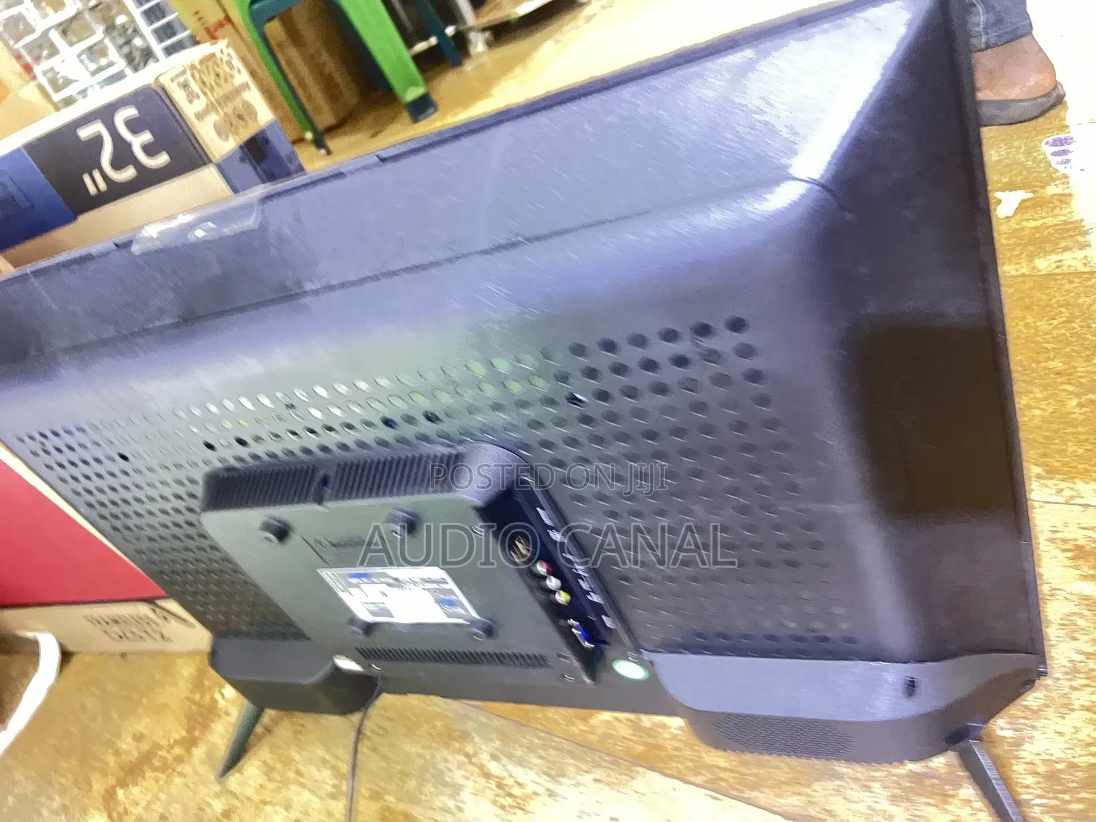 32” Samsung 32” LED Digital Tv