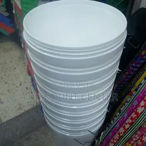 White Bucket With Cover Plastic