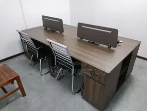 Grass Free Work Station 4seater