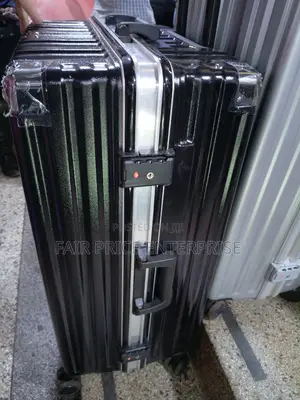 Original Plastic Suitcases in Medium Size
