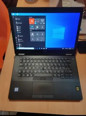 Laptop Dell Latitude 14 E7470 4GB Intel Core i5 HDD+SSD 500GB
