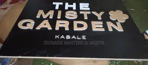2 D Sign Post
