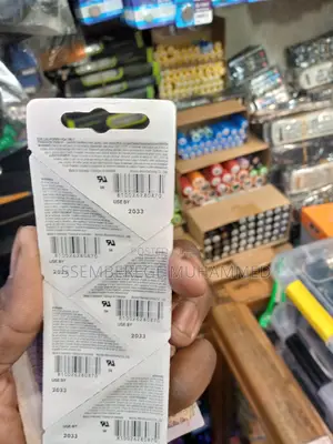 Lithium Battery 3v CR2 2430