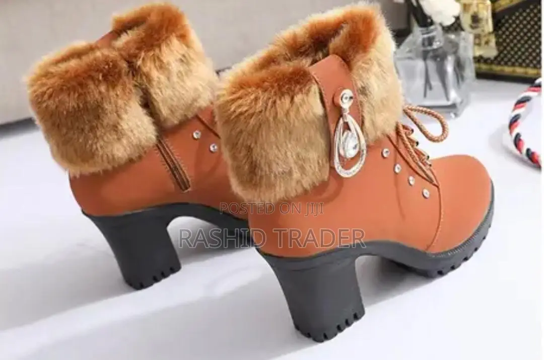 Women's Classy Boot