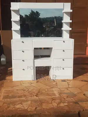 Chest Dresser