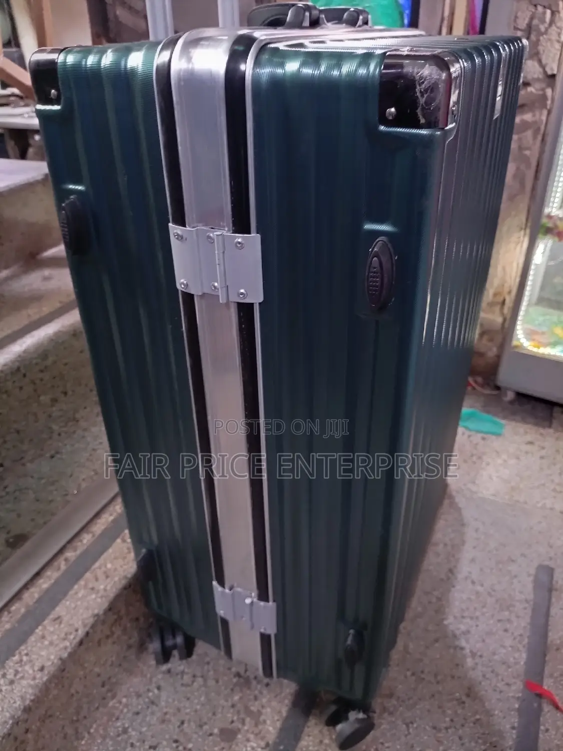 Classic Plastic Suitcases in Large Size