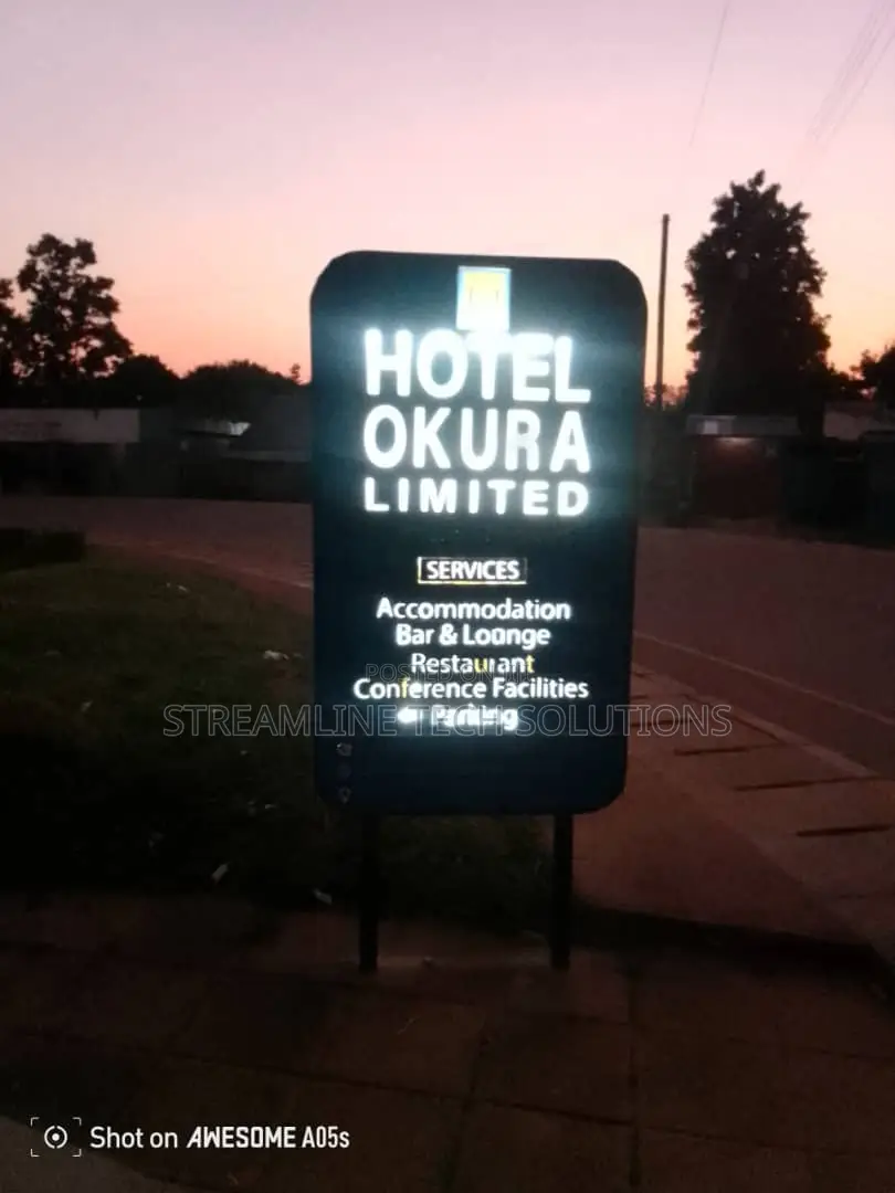 3D /2d/ Lightbox Posters/Signages