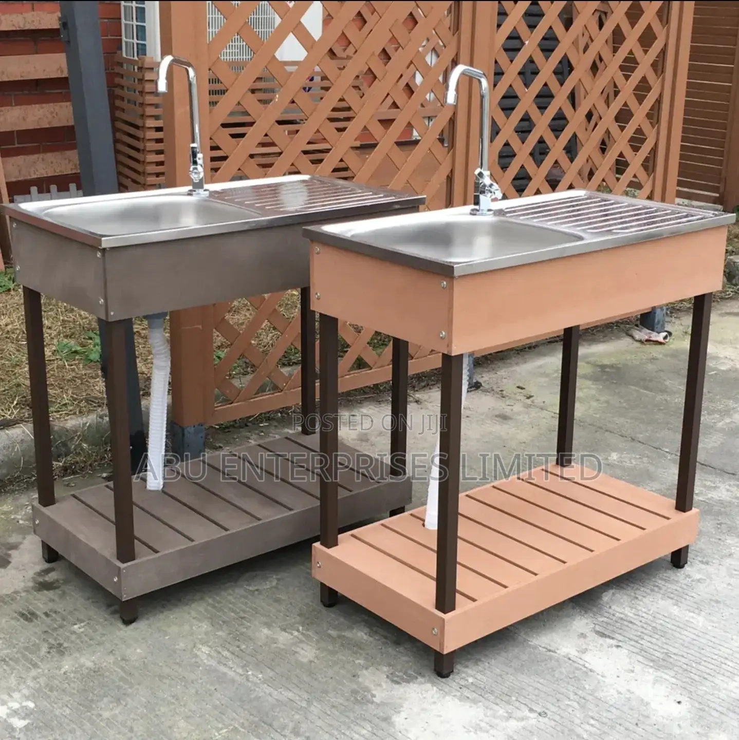 Kitchen Sink With Out Standing Stands