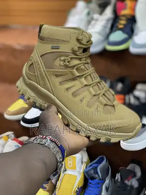 Original Brown Salomon X Goretex Ankle Boots Sneakers