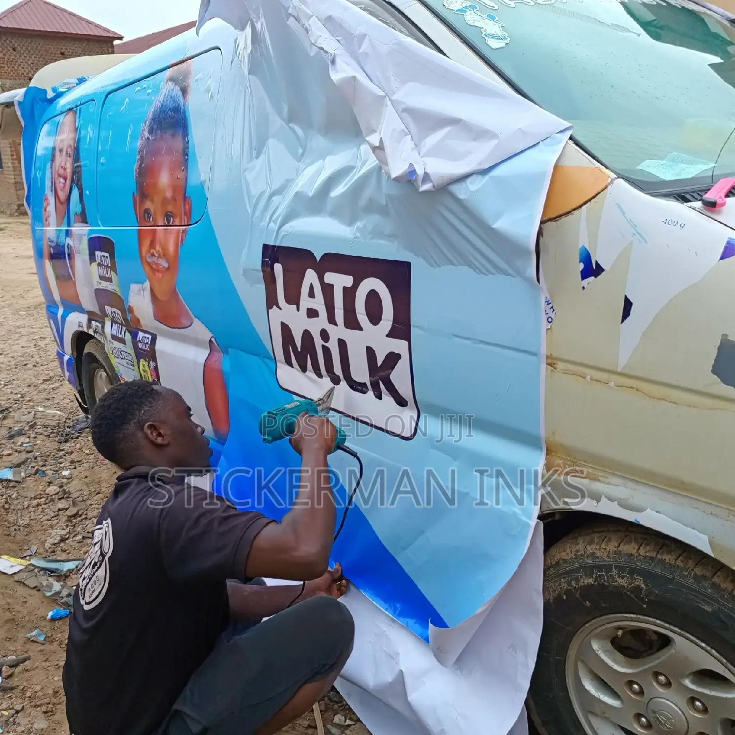 Car Branding and Sticking