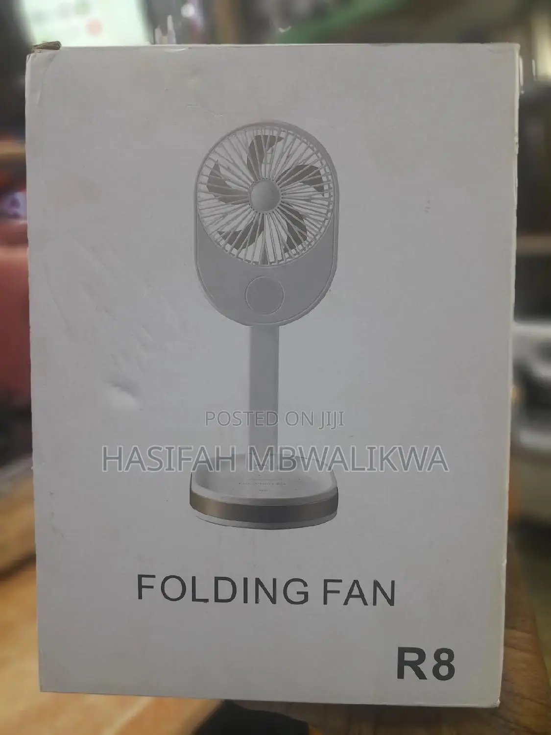 R8 Rechargeable Folding Table Fan