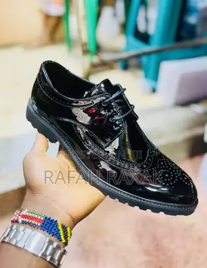 Men’S Classic Shinny Oxfords