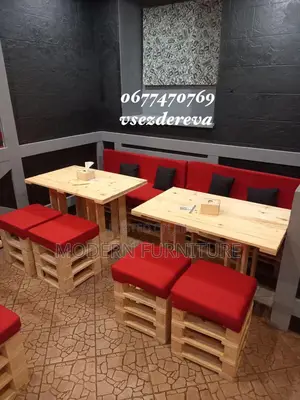 Pallet Bar Dinning Table of 8 Seaters Call