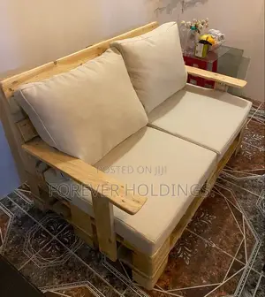 Pallet Sofa