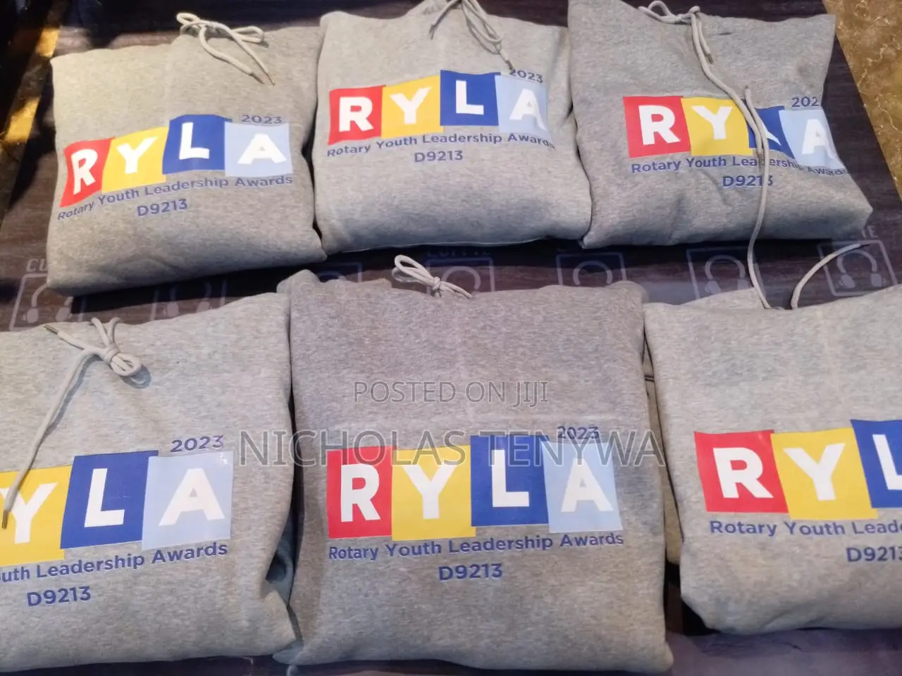 Embroidery And Printing Service