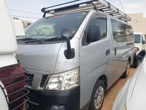 Nissan Caravan (Urvan) 2014 Silver