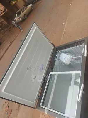 400litres Deep Freezer HISENSE