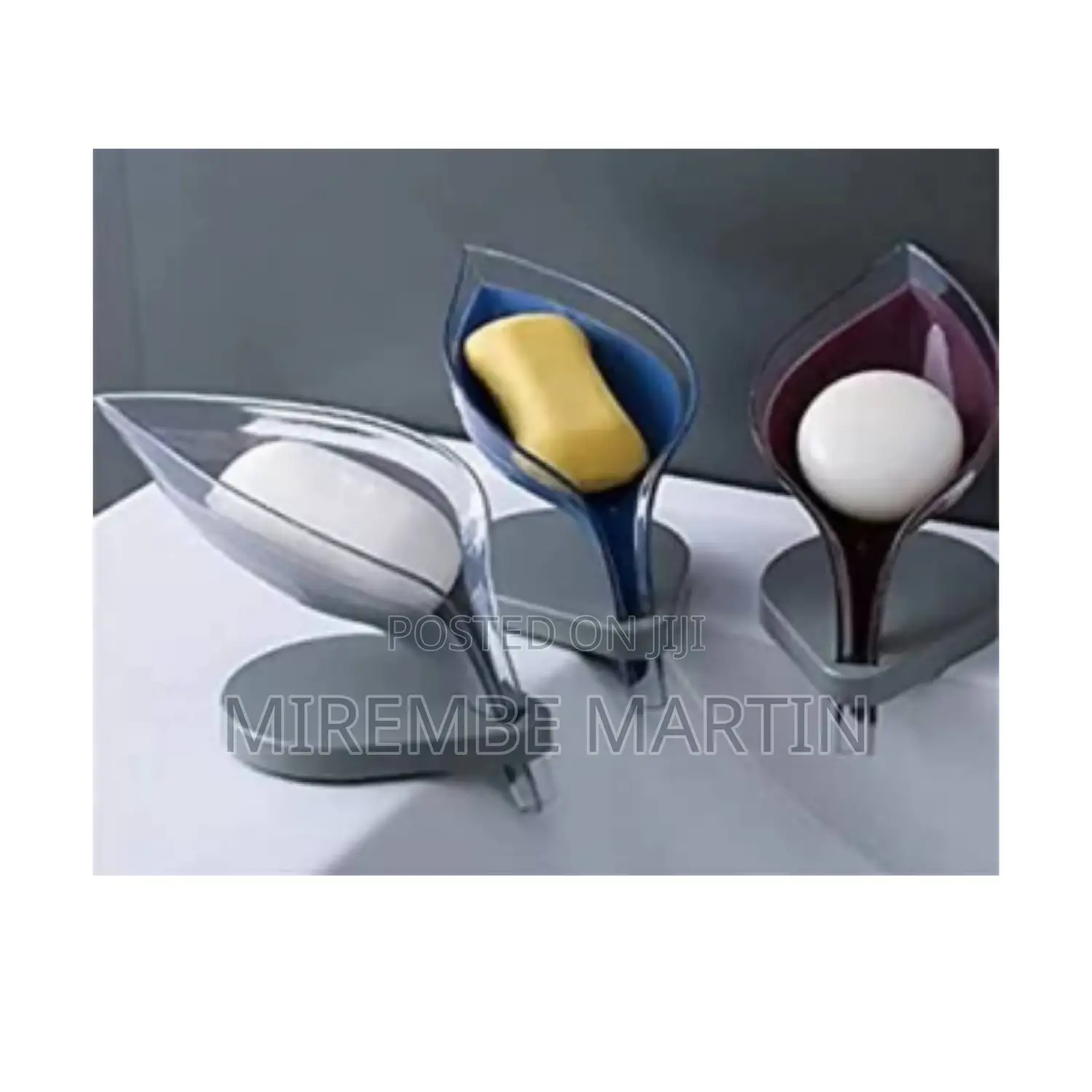 Plastic Leaf Shaped Soap Holder.