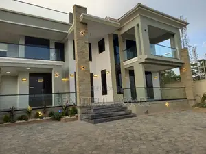 Furnished 7bdrm Duplex in Kyanja, Central Division for sale