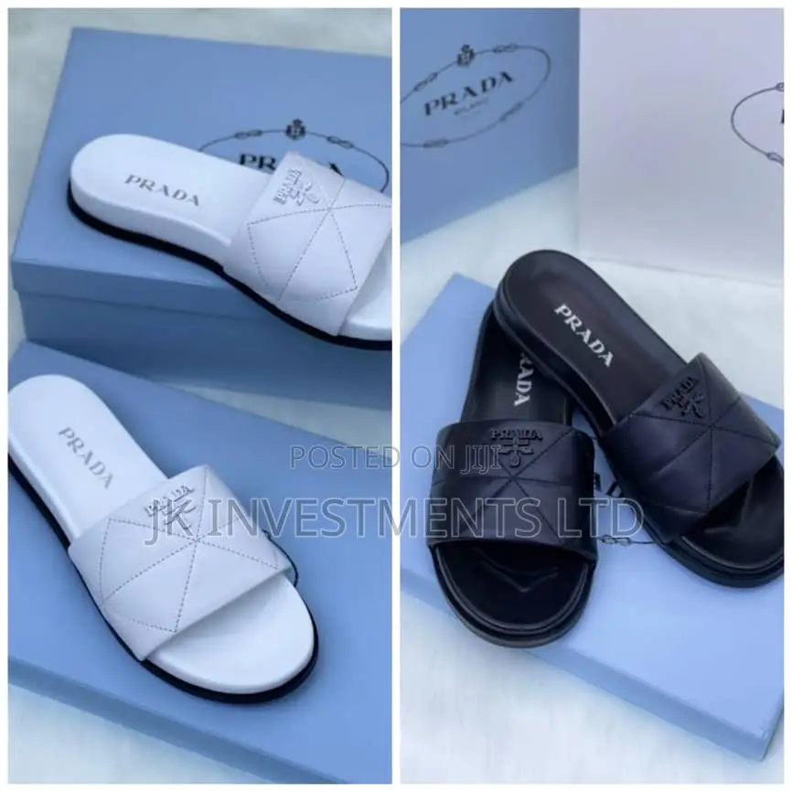 Ladies Flat Shoes