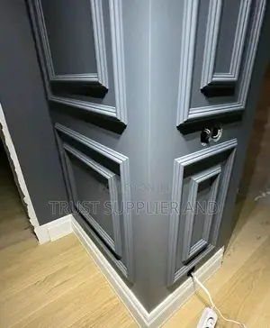 Cornices Wall Molding On