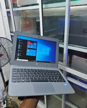 Laptop HP Stream 11 Pro G4 EE 4GB Intel Pentium SSD 60GB