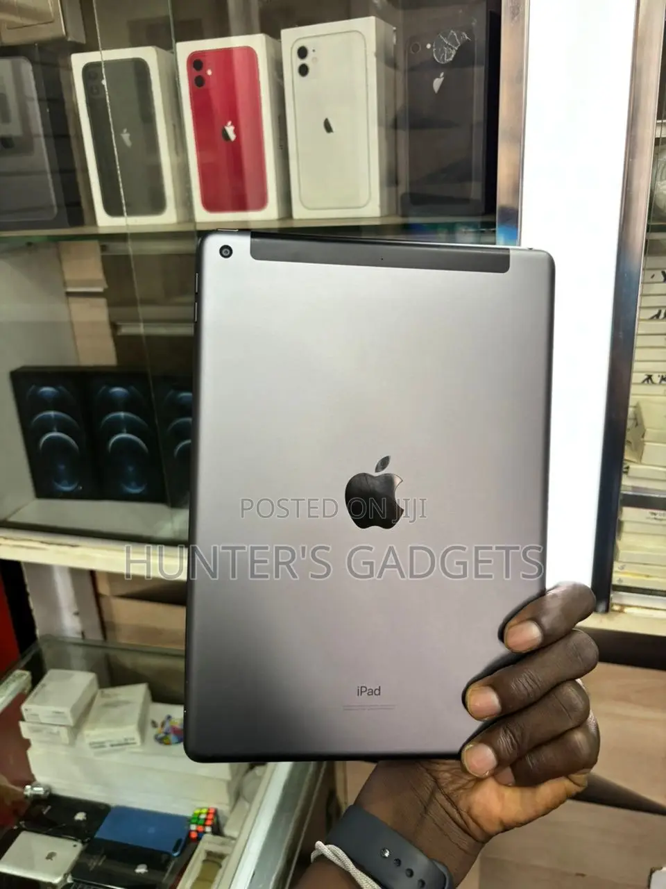 Apple iPad 9.7 32 GB Gray