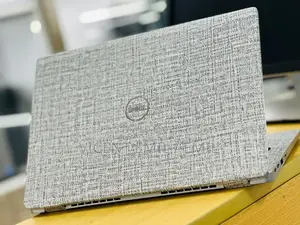 Laptop Dell Latitude 5320 16GB Intel Core I5 SSD 256GB