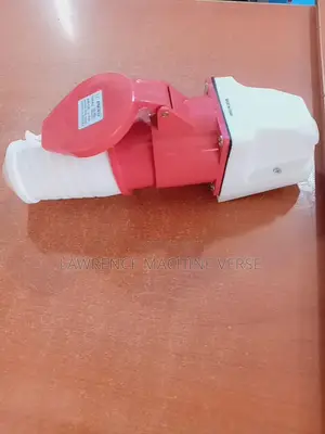Industrial Socket 5 Pin 32am 3 Phase