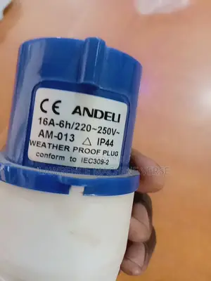 Single Phase Industrial Socket Plug 3 Pin