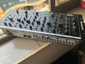 Numark 5 Control Mixer