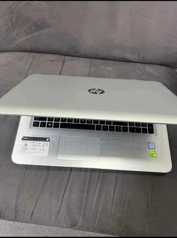 Laptop HP 15 4GB Intel Core I5 HDD+SSD 500GB