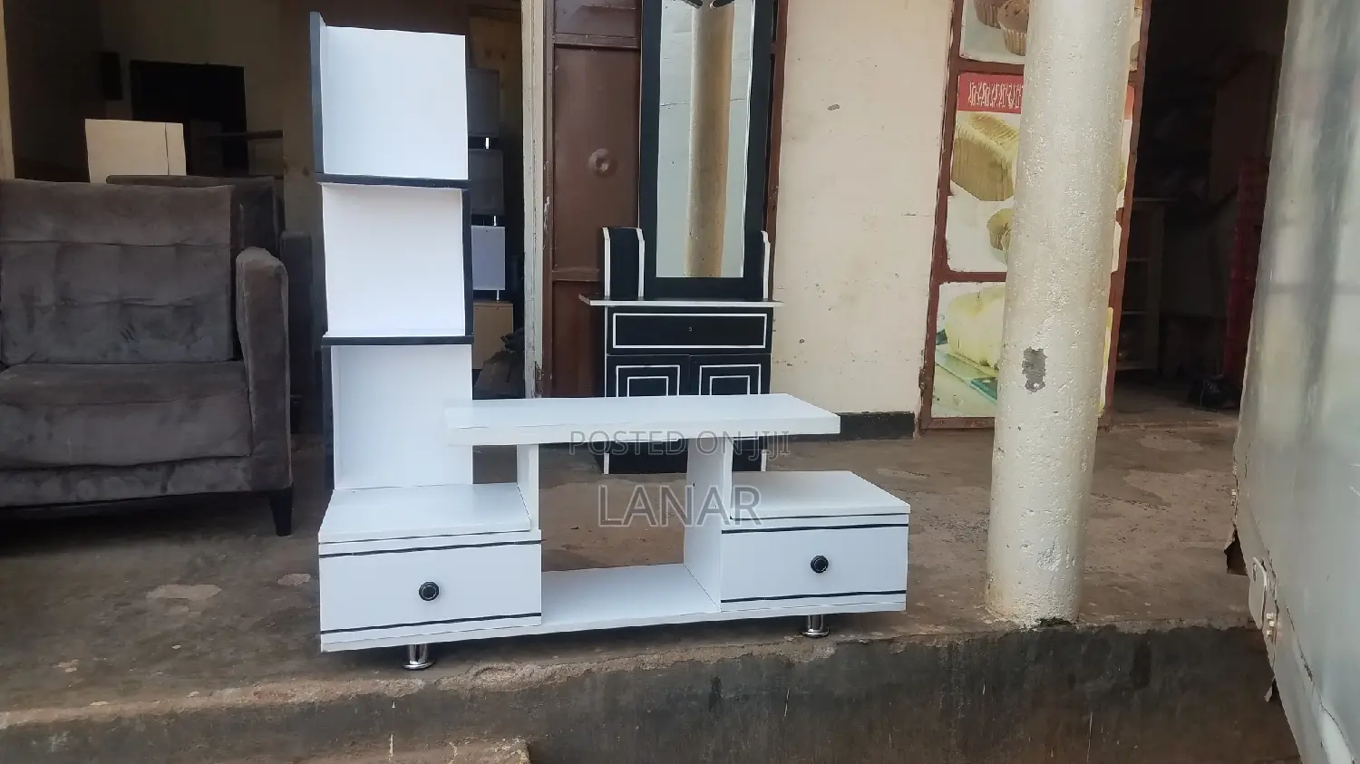 Simple Tv Stand