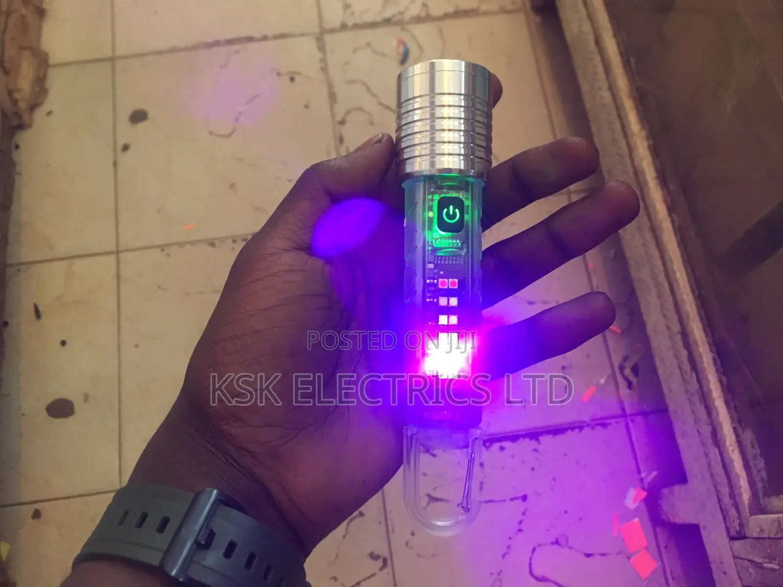 Mini Strong Flashlight Built-in Battery Rechargeable