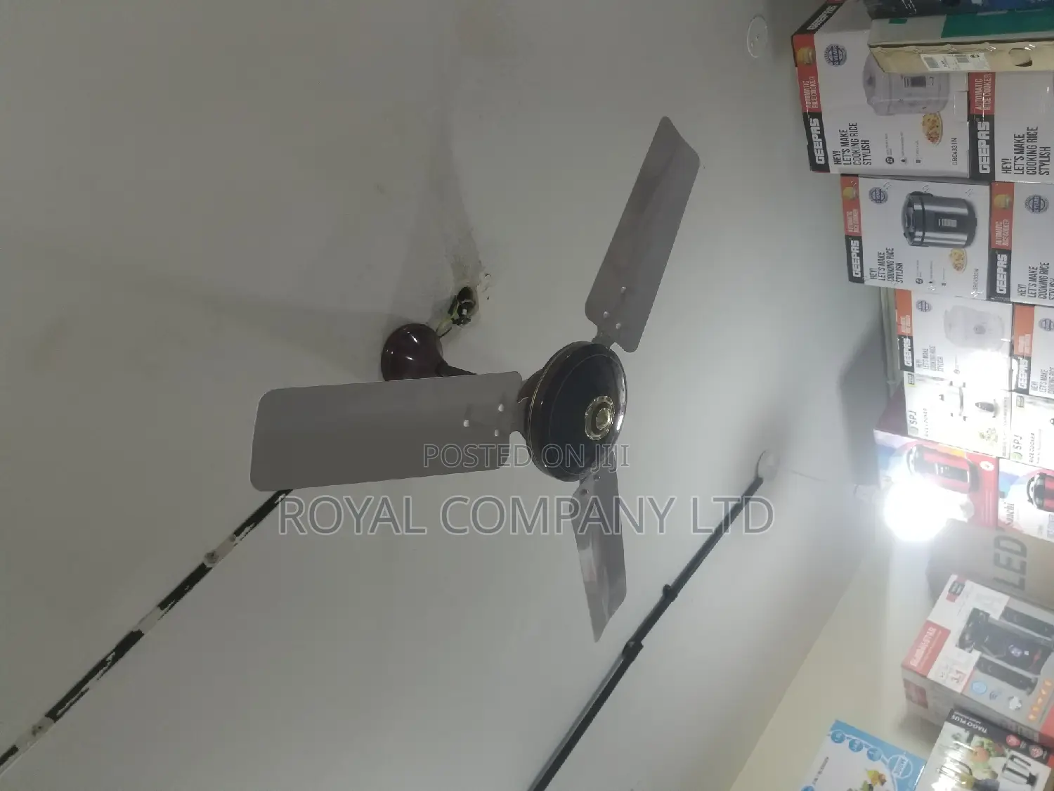 Ceiling Fan With 3 Blades