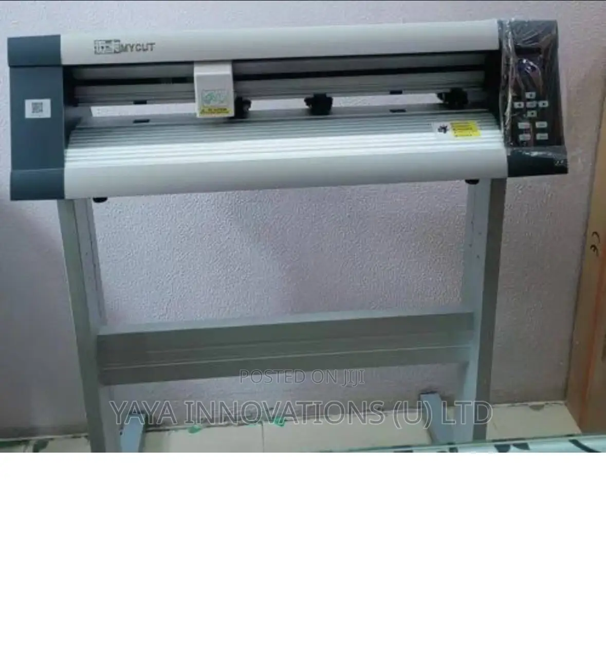 Cutter Plotter With Contour Sensor