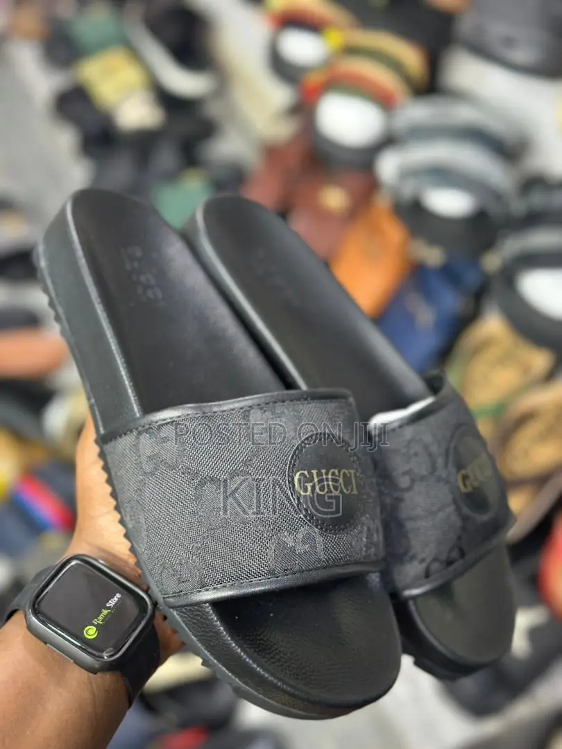 Gucci Top Slides