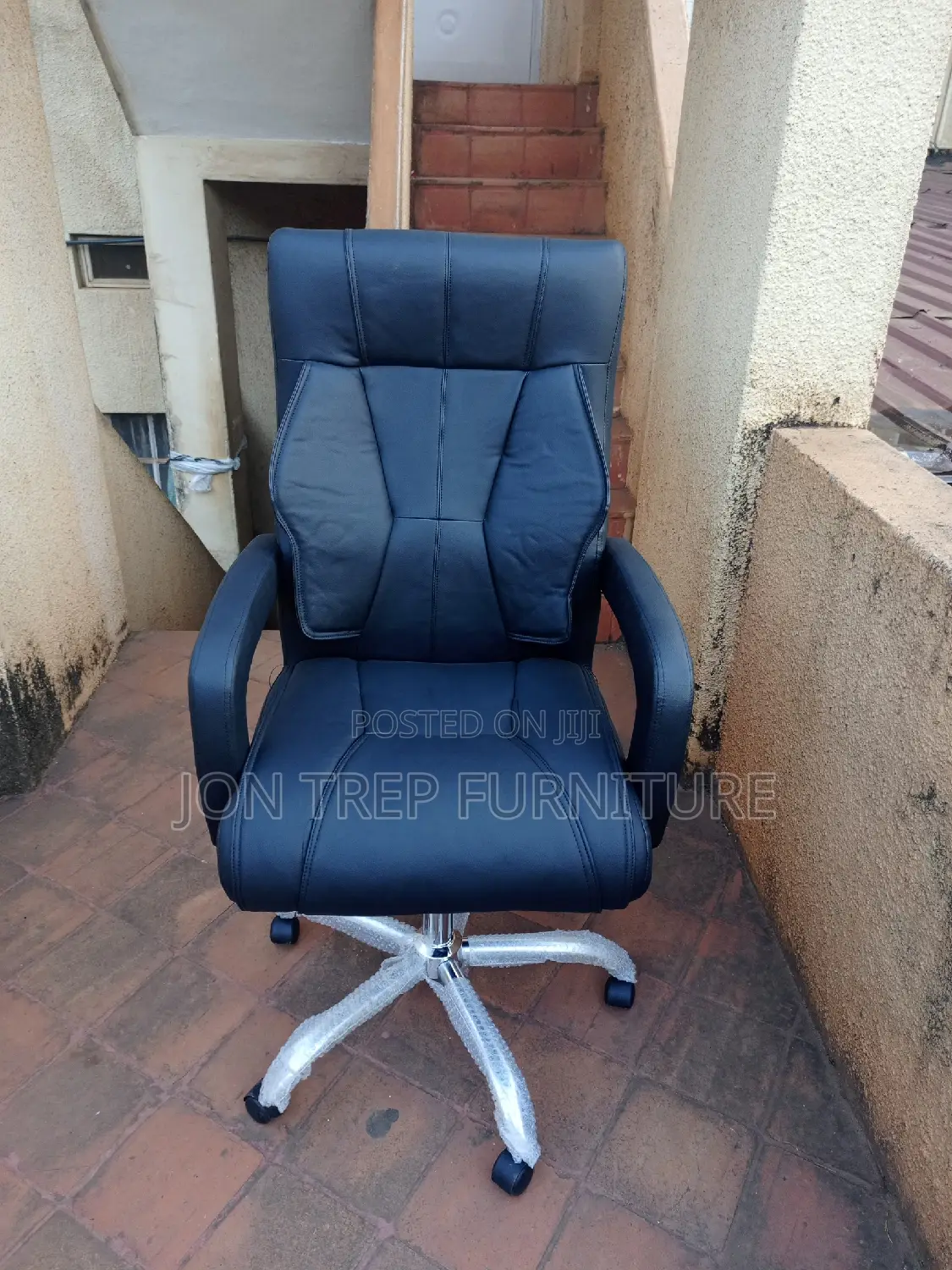 Executive Office Chair Adjustable.