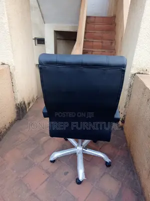Executive Office Chair Adjustable.