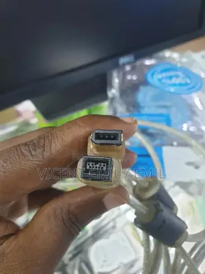 Firewire Cable Original 1