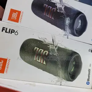 JBL Flip 6 Bluetooth Speaker