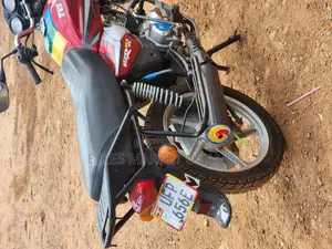 TVS HLX 125 2023 Red