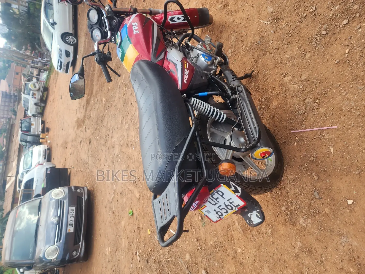 TVS HLX 125 2023 Red