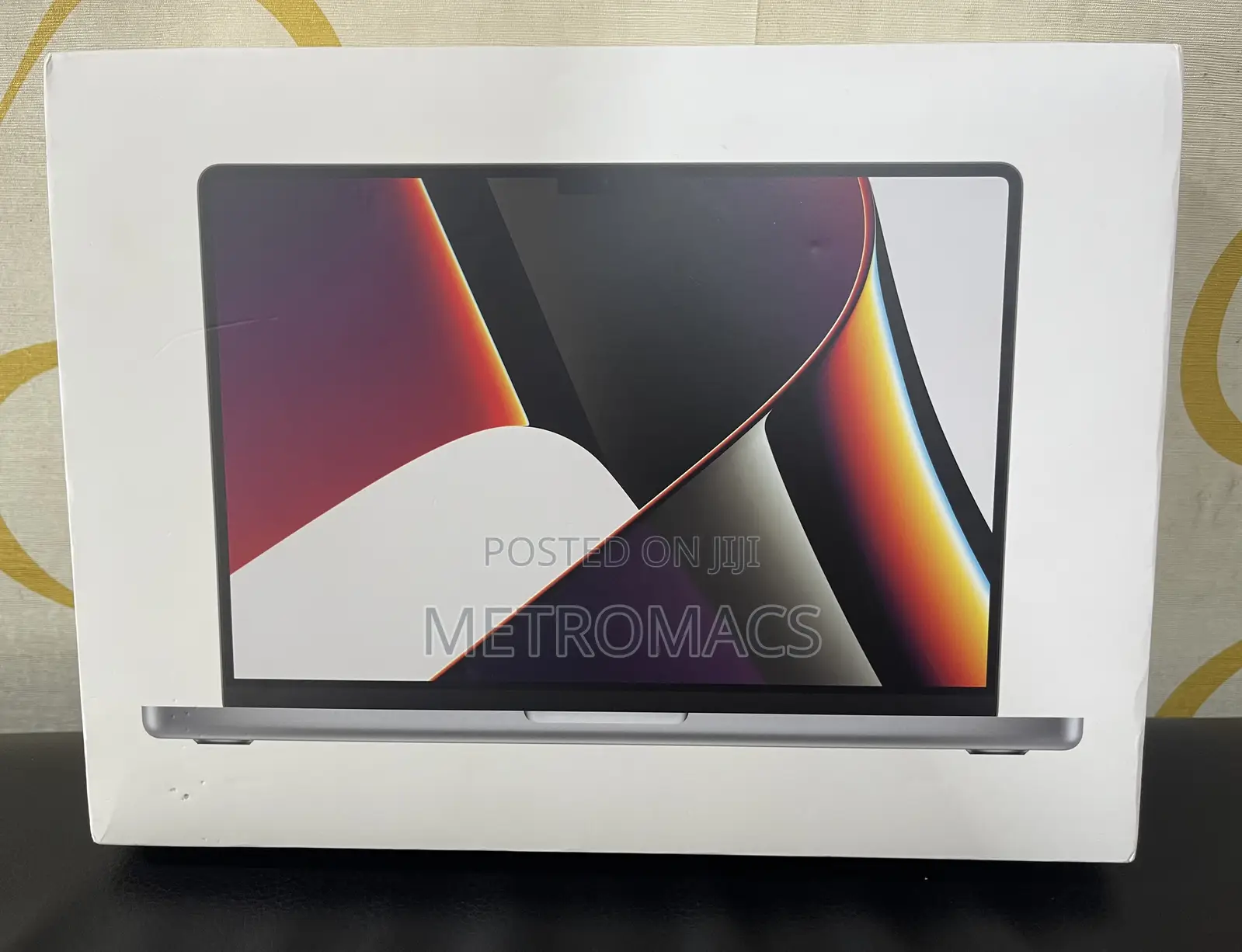 Laptop Apple MacBook Pro 2021 M1 16GB Apple M1 Pro SSD 512GB