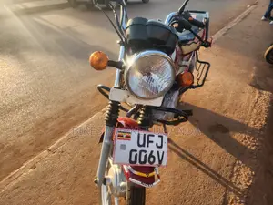 TVS HLX 125 2023 Red