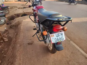 TVS HLX 125 2023 Red